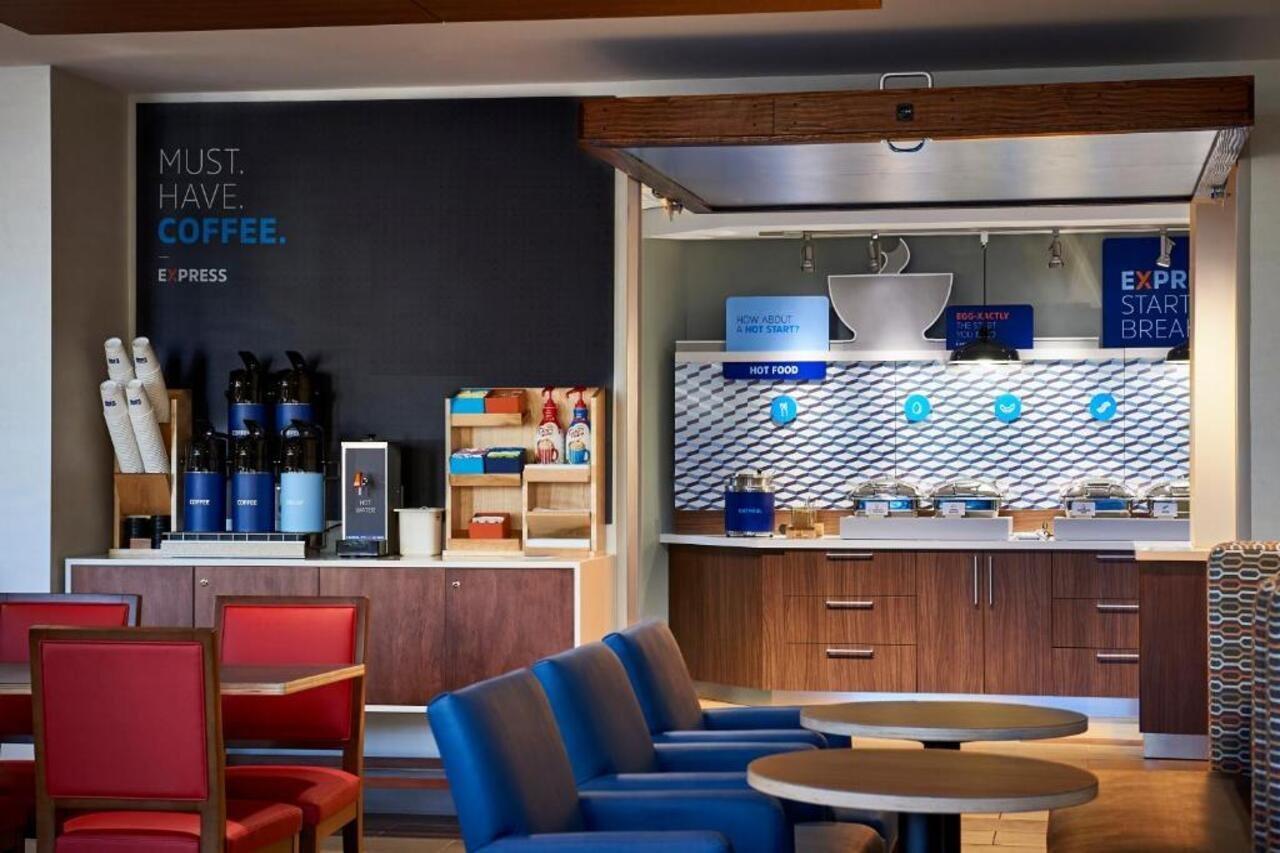 Holiday Inn Express & Suites - Bullhead City By Ihg Экстерьер фото